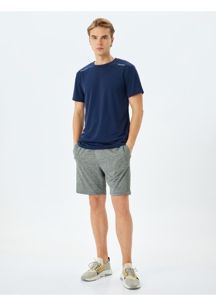 Bisiklet Yaka Baskı Detaylı Kısa Kollu Basic Spor T-Shirt fiyatları