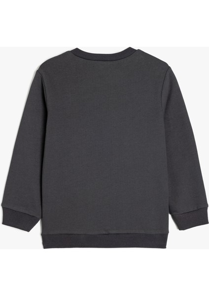 Oyun Temalı Uzun Kollu Bisiklet Yaka Sweatshirt