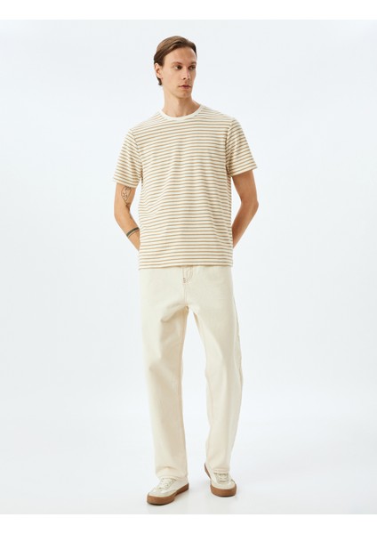 Bisiklet Yaka Kısa Kollu Pamuk Karışımlı Çizgili Oversize T-Shirt fiyatları