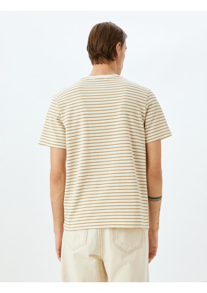 Bisiklet Yaka Kısa Kollu Pamuk Karışımlı Çizgili Oversize T-Shirt fırsatları