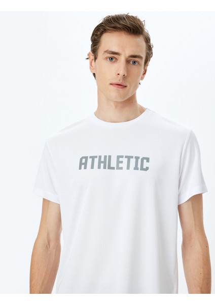 Bisiklet Yaka Slogan Baskılı Kısa Kollu Spor T-Shirt fiyatları