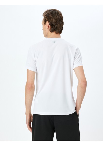 Bisiklet Yaka Slogan Baskılı Kısa Kollu Spor T-Shirt fırsatları