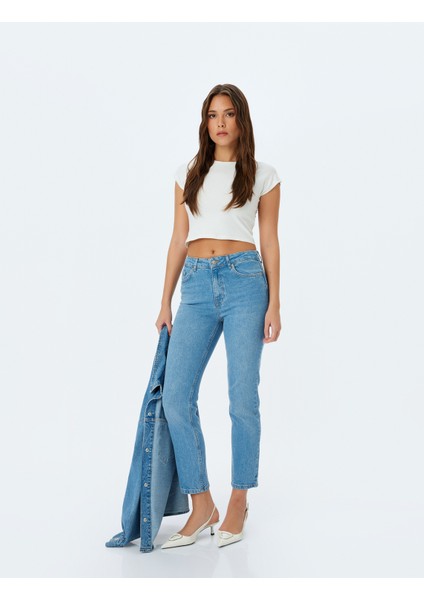 Normal Bel Slim Fit Düz Paça Cepli Düğmeli Kot Pantolon - Slim Straight Fit Jean