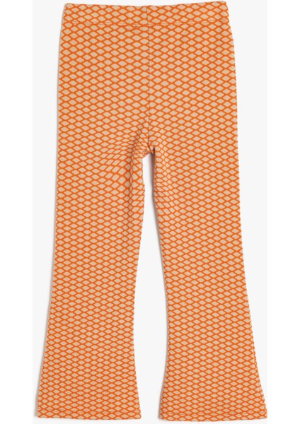 Yırtmaç Detaylı Ispanyol Paça Desenli Pantolon fiyatları