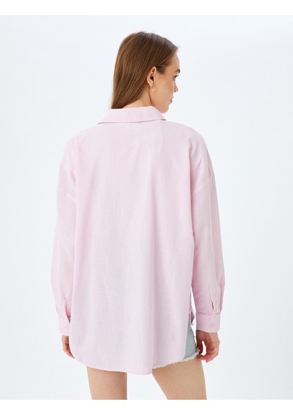 Klasik Yaka Düğmeli Cep Detaylı Uzun Kollu Gömlek fırsatları