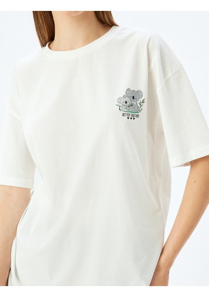 Koala Baskılı Bisiklet Yaka Rahat Kalıp Kısa Kollu T-Shirt
