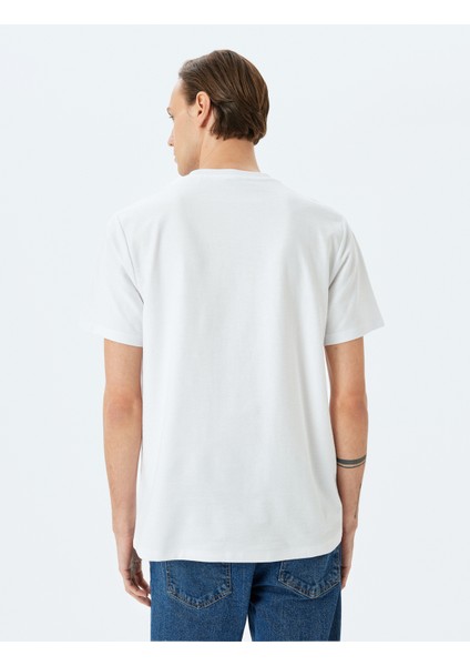 Cep Detaylı Bisiklet Yaka Pamuklu Kısa Kollu Basic T-Shirt fırsatları