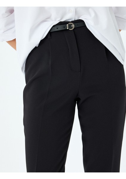 Slim Fit Kemerli Yüksek Bel Cigarette Pantolon