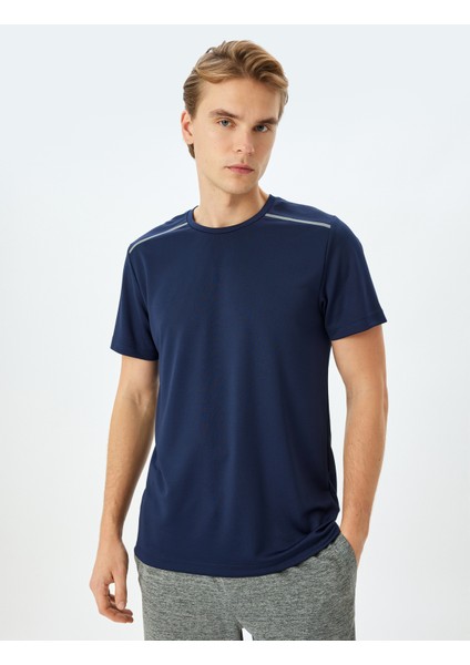 Spor T-Shirt Bisiklet Yaka Kısa Kollu Geometrik Baskılı