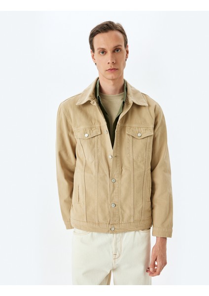 Pamuklu Kapaklı Cep Detaylı Düğmeli Kot Ceket modelleri