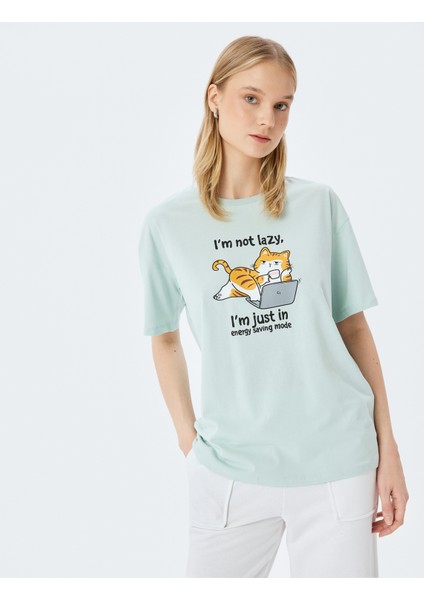 Kedi Baskılı Bisiklet Yaka Kısa Kollu Rahat Kalıp T-Shirt