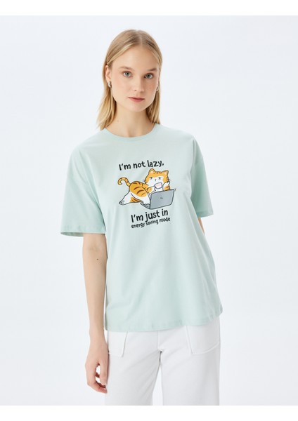 Kedi Baskılı Bisiklet Yaka Kısa Kollu Rahat Kalıp T-Shirt