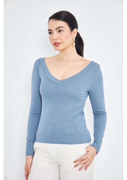 Mavi Kadın Derin V Yaka Uzun Kollu Fit Kesim Bluz - 2465