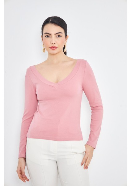 Pembe Kadın Derin V Yaka Uzun Kollu Fit Kesim Bluz - 2465