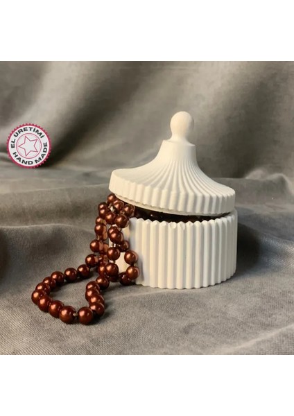 El Yapımı Beyaz Dekoratif Kapaklı Biblo / Saklama Kutusu - 9 x 10 cm