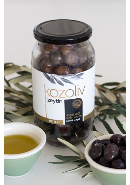 Doğal Gemlik Çeşidi Yağlı Siyah Zeytin 650 gr Cam Kavanoz