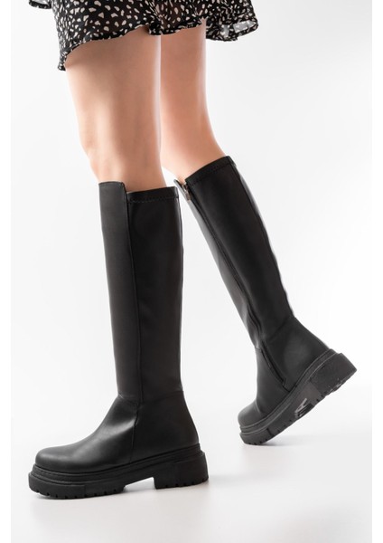 812-300 Siyah Fermuarlı Günlük Kadın Çizme modelleri