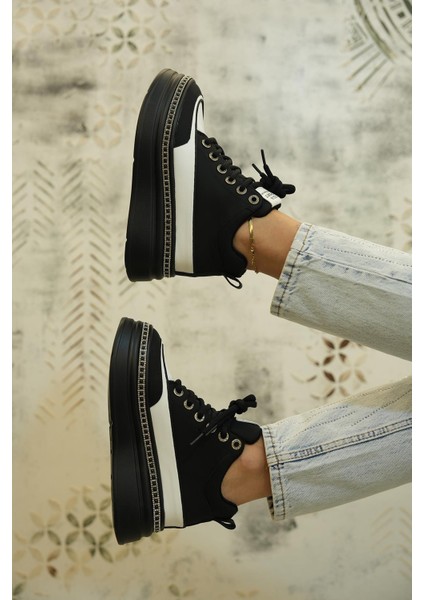 Jolie Guja Ithal Taban Taş Detaylı Özel Seri Deri Kadın Spor Bot Siyah