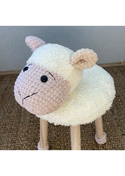 Hayvan Figürlü Ahşap Amigurumi Çocuk Taburesi Kuzu modelleri