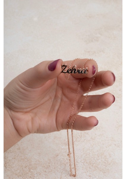 Gümüş İsimli Kolye Özel Tasarım Doç Zincir 18 Ayar Rose Altın Kaplama Kişiye Özel İsim Yazılı 925 Ayar Kadın Gümüş İsimli Kolye Bayan İsimli Kolye Kişiye Özel İsim Kolye İsim Kolyesi fırsatları