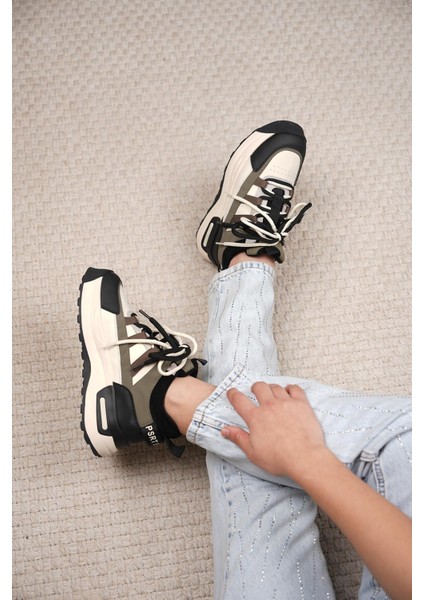 Reyna Orijinal Kriste Bell Ithal Özel Seri Kadın Spor Ayakkabı Siyah fiyatları