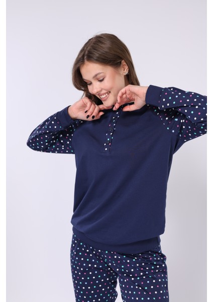 Lacivert - Fuşya Yeşil Puanlı -Düğme Patlı Yaka -Uzun Kollu- Kadın Pijama Takımı modelleri