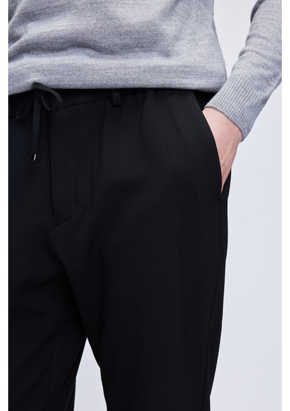 Siyah Rahat Kesim Yandan Cepli Jogger Pantolon