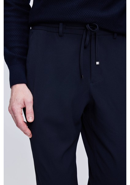 Lacivert Rahat Kesim Yandan Cepli Jogger Pantolon modelleri