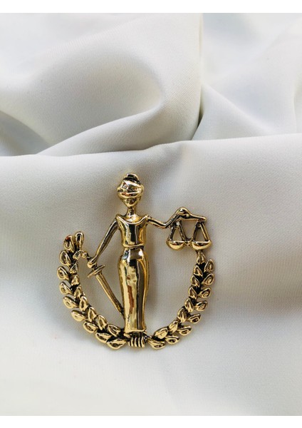 Adalet Broş modelleri