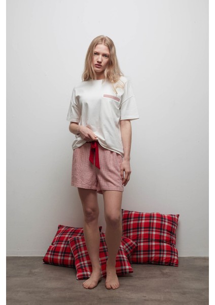 Kadın Viskon Dokuma Cepli Şort fiyatları