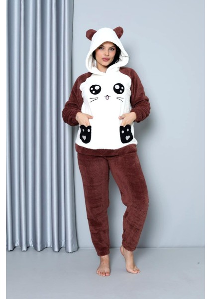 Desenli Tam Peluş Kışlık Yılbaşı Kadın Pijama Takımı