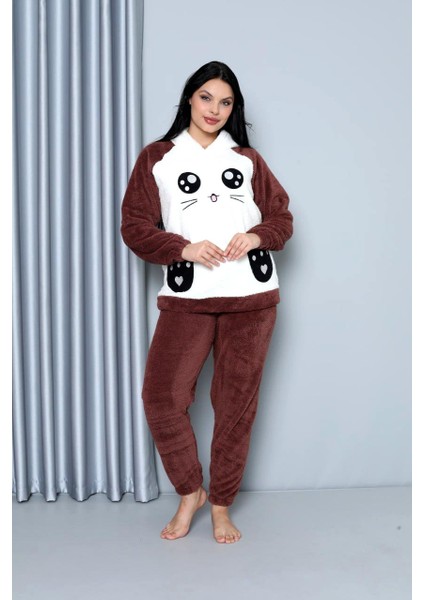 Desenli Tam Peluş Kışlık Yılbaşı Kadın Pijama Takımı