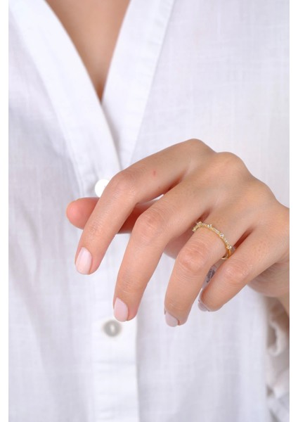 14 Ayar Altın Taşlı Minimal Yüzük modelleri