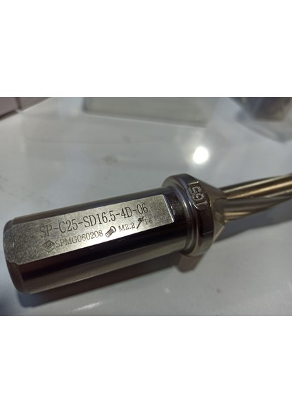 Weldon Sapla Donatılmış Matkap Gövdesi Cnc Hassas Takım Metal İçin Değiştirilebilir Karbür Uçlar C25-4D16.5 SP06SP-C25-SD16.5-4D-06 SPMG060208 M2.2 T6