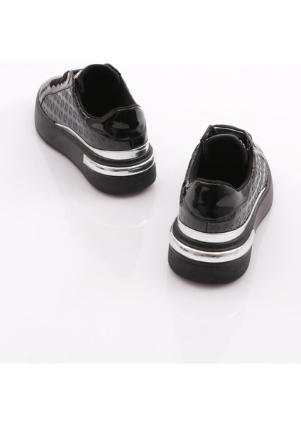 2553 Kadin Bağcikli Sneakers Ayakkabi modelleri