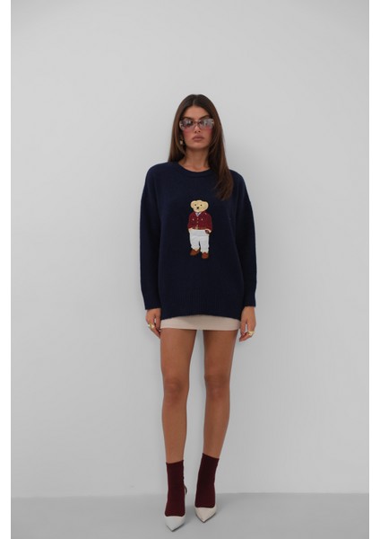 Ayıcık Işlemeli Oversize Lacivert Kazak