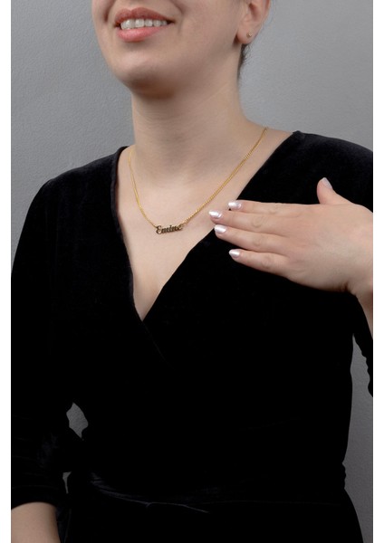 Gümüş İsimli Kolye Özel Tasarım Gurmet Zincir 18 Ayar Sarı Altın Kaplama Kişiye Özel İsim Yazılı 925 Ayar Kadın Gümüş İsimli Kolye Bayan İsimli Kolye Kişiye Özel İsim Kolye İsim Kolyesi