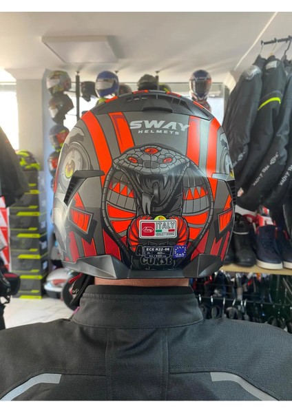 Sw 820 Venom Full Face Motosiklet Kaskı modelleri