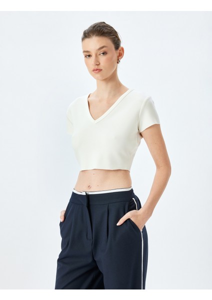 Modal Kumaş Kısa Kollu V Yaka Crop T-Shirt