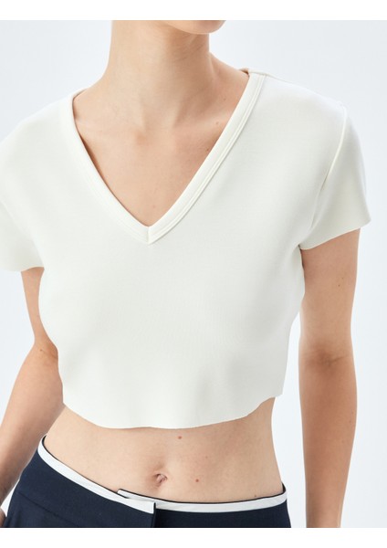 Modal Kumaş Kısa Kollu V Yaka Crop T-Shirt