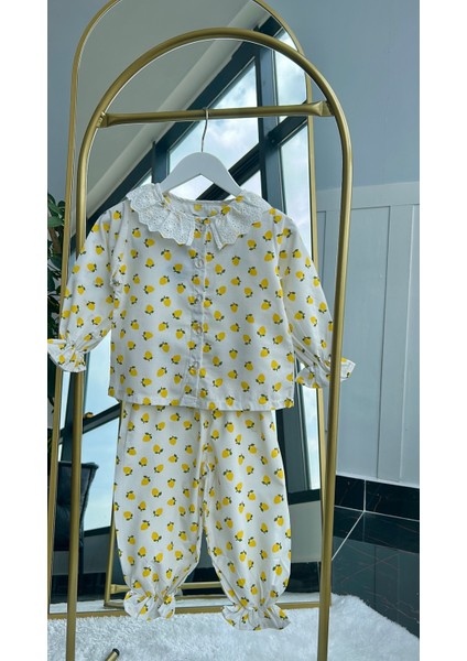 Kız Çocuk Limon Fır Fır Yaka Pijama Takımı (1 Beden Büyük Tercih Ediniz)