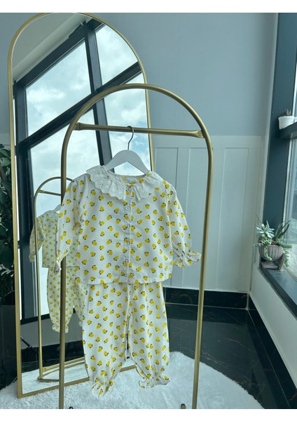 Kız Çocuk Limon Fır Fır Yaka Pijama Takımı (1 Beden Büyük Tercih Ediniz) modelleri