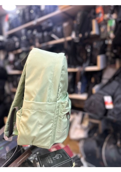 Su Geçirmez Kumaş Sırt Çantası 1069 modelleri