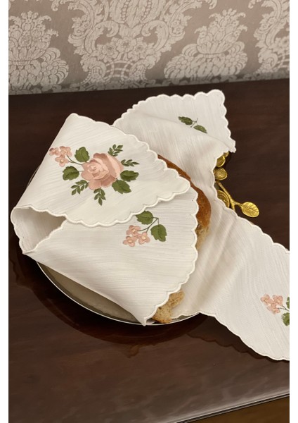 Nakışlı Ekmek Örtüsü. Gül Desenli