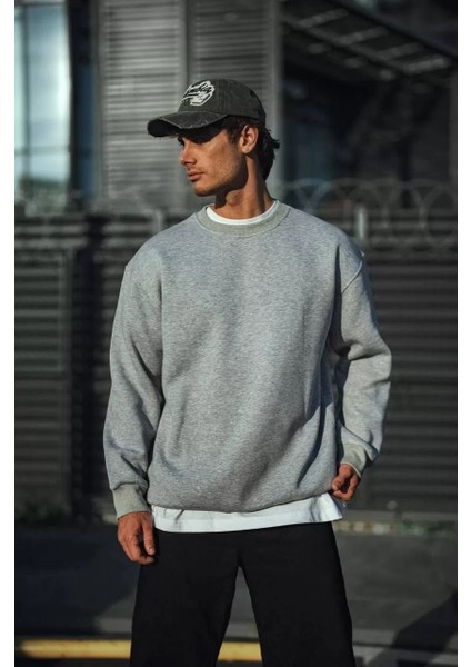 Kışlık Bisiklet Yaka Üç Iplik Basic Sweatshirt - Gri