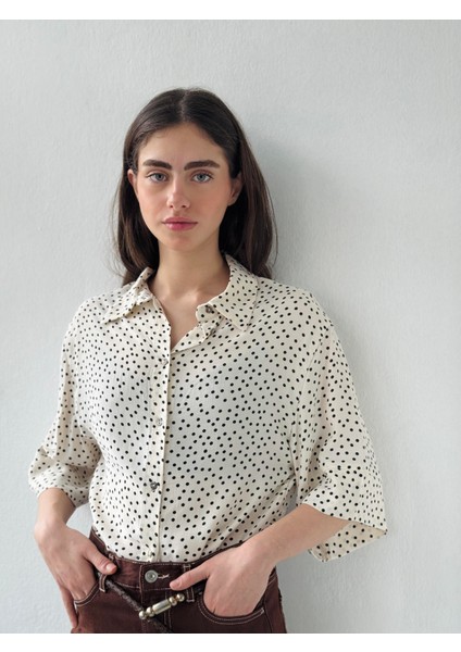 Retro Model Kısa Bol Kol Gömlek Kadın Puantiyeli