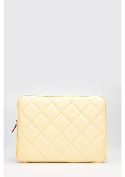 MacBook Air Pro Mussen 13” & 14”inç Kapitone Laptop Kılıfı