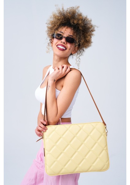 MacBook Air Pro Mussen 13” & 14”inç Kapitone Laptop Kılıfı indirimleri