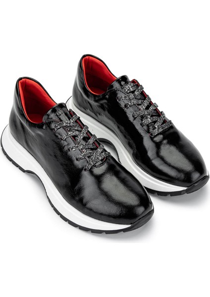 Kadın Siyah Rugan Sneakers & Spor Ayakkabı 1071 I900 Bn Ayk SK24-25 Sıyah Krsk Rgn fiyatları