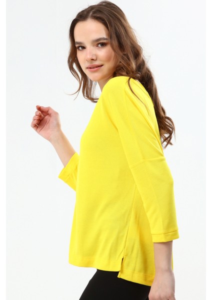 Kadın Oversize Düğmeli Sarı Hırka